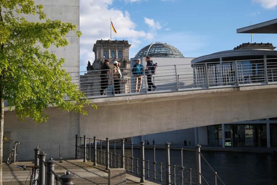 Berlin: Government District & Reichstag Hall Dome Visit - How the Tour Begins & Logistics