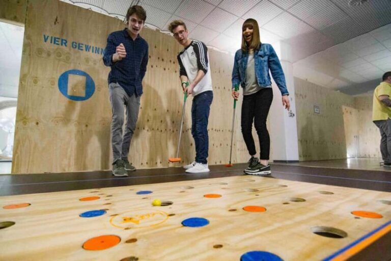Berlin Neukölln: Interactive Adventure Mini Golf - The Course Design and Experience