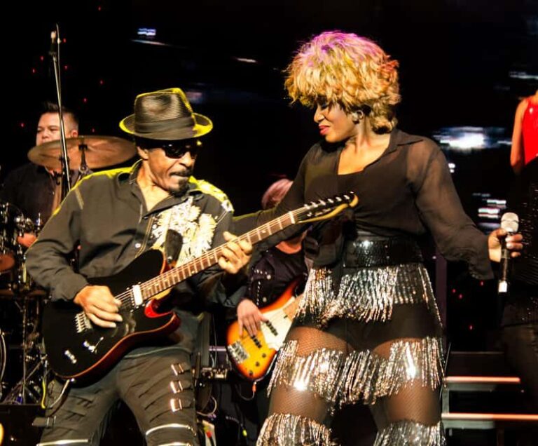 Berlin: "Simply The Best" Ticket - The Venue and Logistics