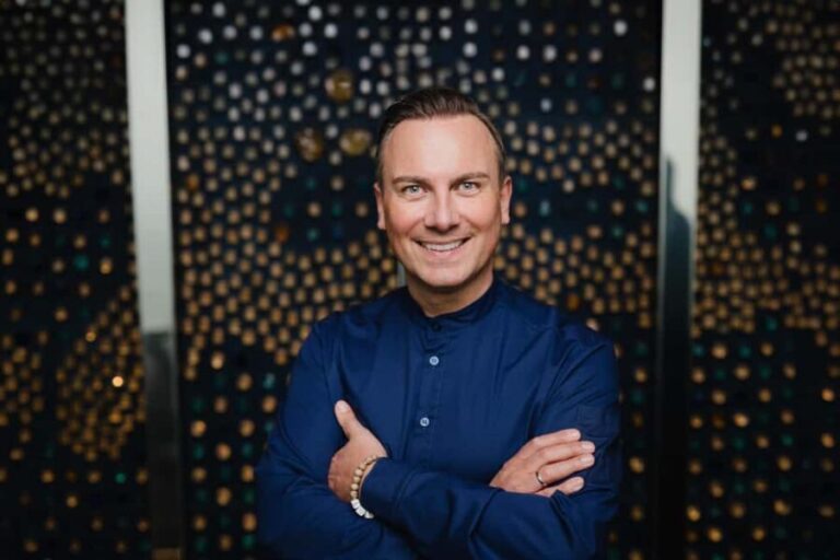 Berlin: TV Tower Sphere Tim Raue Highest Breakfast - Good To Know