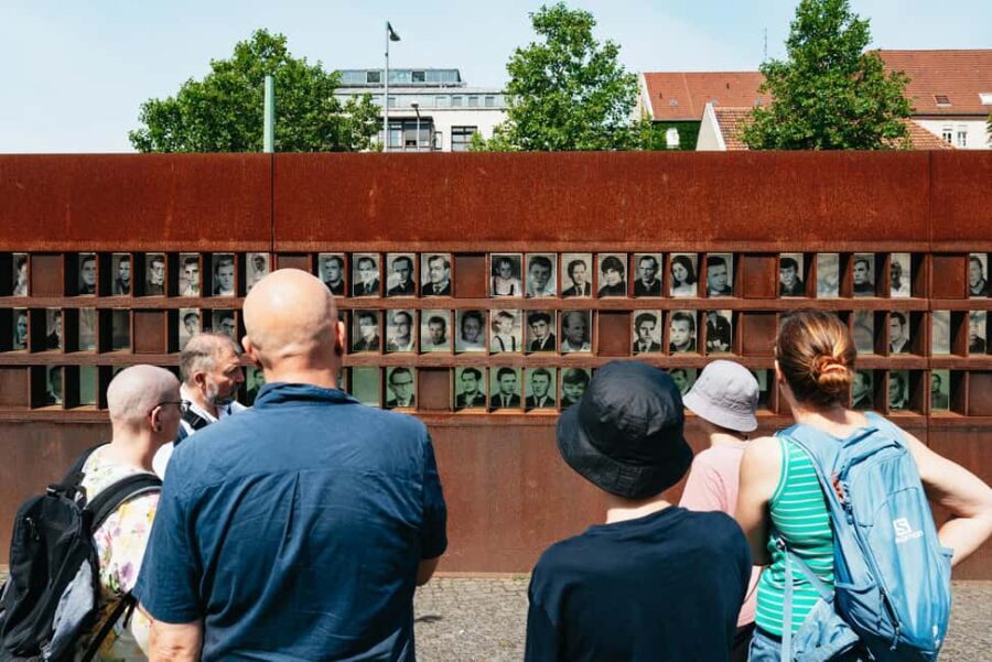 Berlin: Wall Tour Fates, Love Stories, and Heroes - Who Is This Tour Best For?