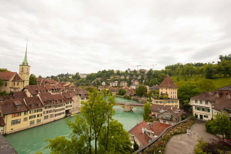 Bern: Private Express Walk with a Local in 60 minutes - Exploring Bern’s Landmarks in 60 Minutes