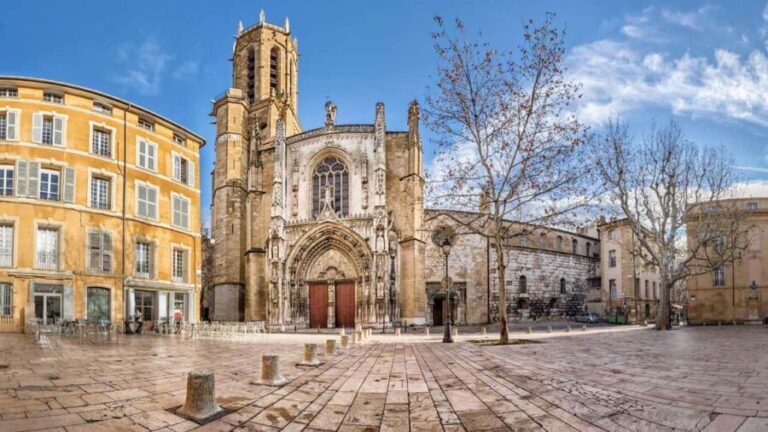 Best of Aix-en-Provence: Private Walking Tour with a Local - Breaking Down the Itinerary