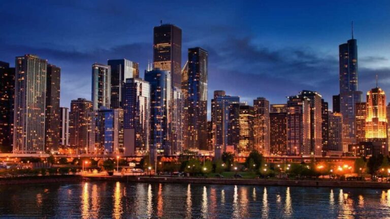 Best of Chicago: Private Walking Tour with a Local - Why You Should Consider This Tour