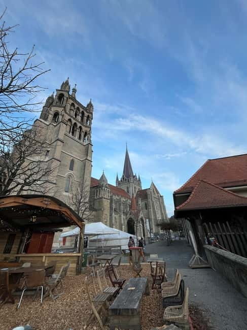 Best of Lausanne : Guided tour with a local guide - Practical Tips for Your Tour