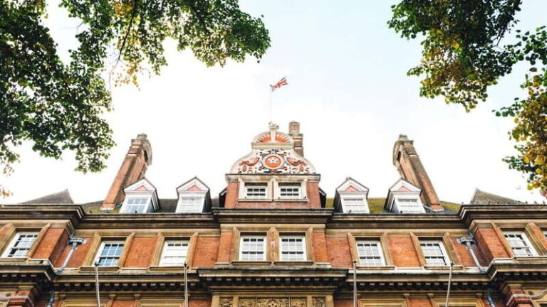 Best of Leicester: Private Walking Tour with a Local - River Soar & Waterfront Views