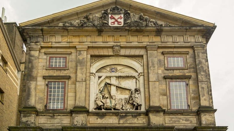 Best of Leiden: Private Walking Tour with a Local - Detailed Breakdown of the Tour