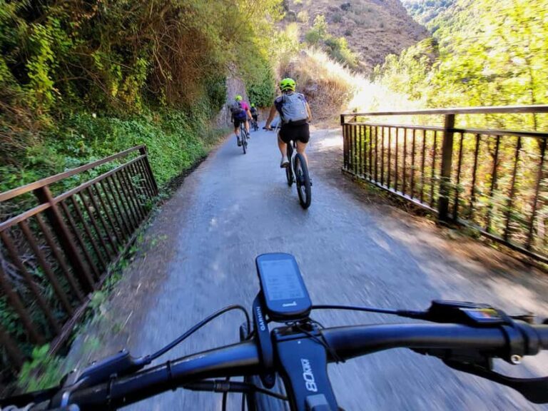 Beyond Los Cahorros: Adventure Through the Hidden Sierra - What Makes This Tour Special?