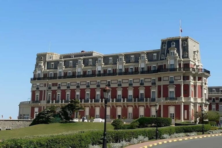 Biarritz: Country Food Tour with a true native Basque ! - What Sets This Tour Apart