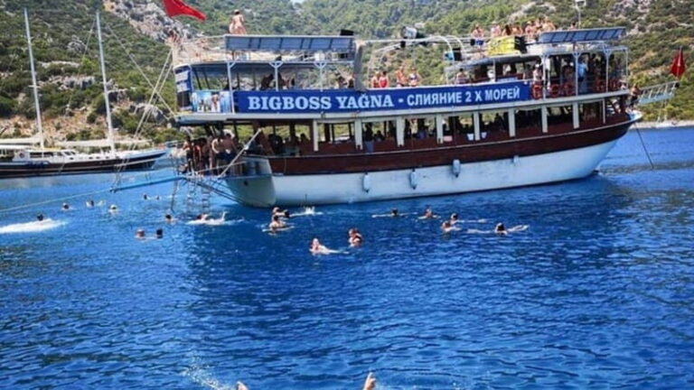 Big Boss Boat Trip Adults Only +16 - Practical Details: What You Need to Know