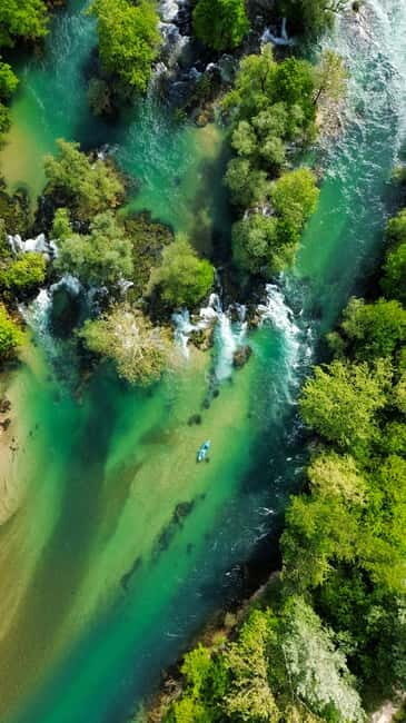 Biha: Kayak with Una Pirates on the Una River - What to Expect from the Kayaking Adventure