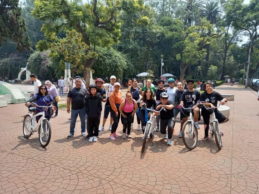 BIKE RIDE THROUGH ICONIC SITES OF THE CDMX / BREAKFAST & BEER - What to Expect on the Tour