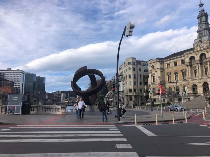 Bilbao: Private walking tour of the old town - What You Get with This Tour