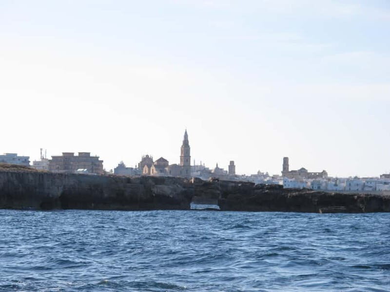 Boat Tour: Polignano a Mare from Monopoli - The Boat: Comfort, Size, and Amenities