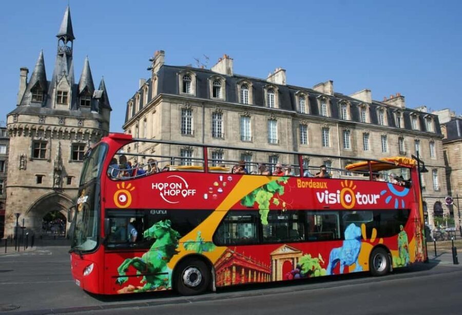 Bordeaux : 1 or 2 day Hop-on Hop-off visit - The Route and Stops