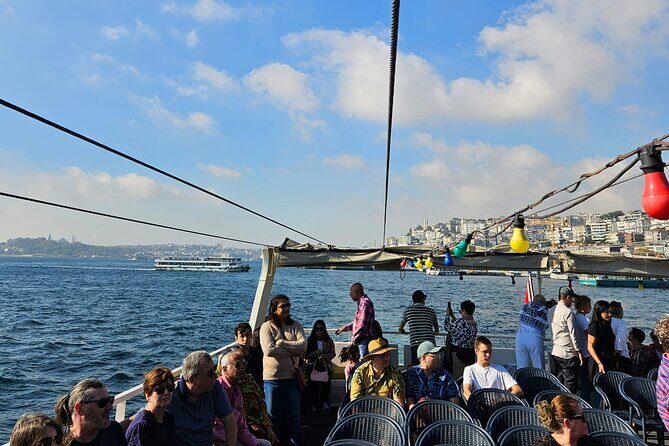 Bosphorus Boat Tour 3 Hour with Asian Side Stop in Istanbul - Why the Bosphorus Boat Tour is Worth Considering