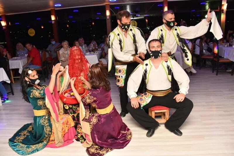 Bosphorus Dinner Cruise & Turkish Night with Live Shows - Value and Practicalities