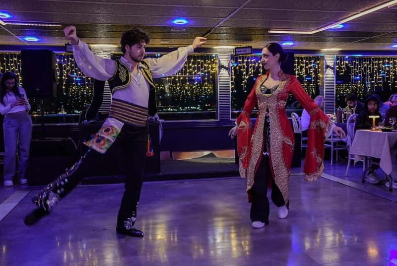 Bosphorus Dinner Cruise w/ Unlimited Drinks & Entertainment - Who Should Book This Tour?