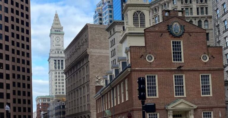 Boston: Freedom Trail Guided Walking Tour in French - A Close Look at the Itinerary