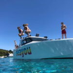 Bra: Blue Cave Island Hopping Luxury Tour - The Boat Experience