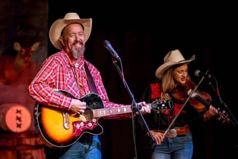 Branson: Chuckwagon Dinner Show and Outdoor Drama - Practical Tips for Making the Most of Your Visit