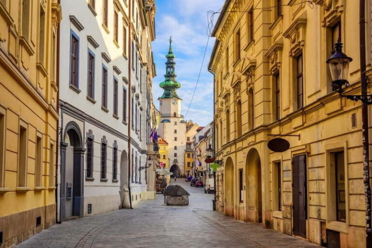 Bratislava: Old Town & Castle Morning Walking Tour - Why This Tour Offers Good Value