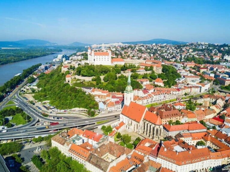 Bratislava - Top Sights Guided Tour - The Value of the Bratislava Top Sights Guided Tour
