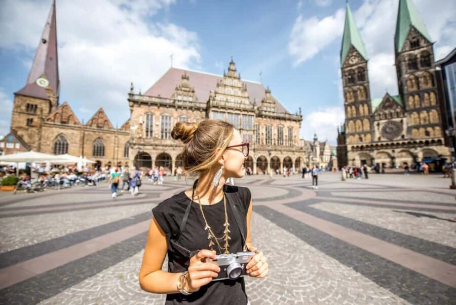 Bremen: 2-hour Best Intro Walking Tour with a Local - Exploring the Itinerary: Whats Included?