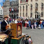 Bruges Highlights, Boat, Beer, Chocolate Day trip from Paris - Detailed Breakdown of the Itinerary