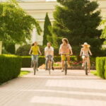 Brussels: Private City Tour on Bike with Drink Stop - Why This Tour Works for Different Travelers