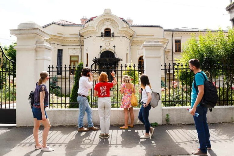 Bucharest: Hidden Markets Walking Tour with Tastings - Practical Tips for Future Travelers