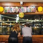 Budapest: Christmas and Holiday Danube Dinner Cruise - The Pros and Cons: What to Expect