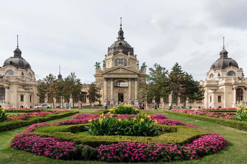 Budapest Thermal Baths Tour & Folk Music Performance - Thorough Breakdown of the Itinerary