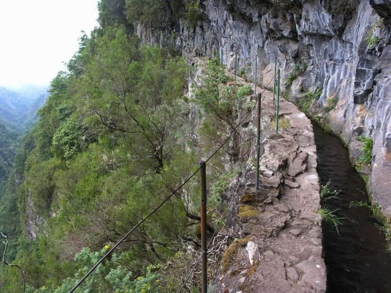 Caldeirão Verde: Queimadas PR9 Transfer Hike - Detailed Breakdown of the Itinerary