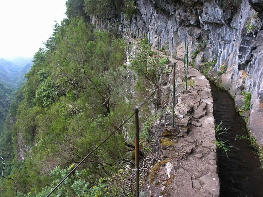 Caldeirão Verde: Queimadas PR9 Transfer Hike - Detailed Breakdown of the Itinerary