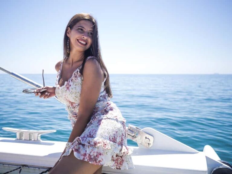 Calpe: Motor Catamaran Boat Tour with Sunset Option & DJ - Reviews and Authentic Insights