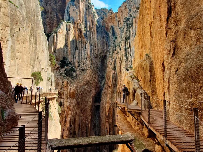 Caminito del Rey desde Málaga, Guía Oficial, Bebida y Sorteo - What to Expect: A Day in the Life of Your Caminito del Rey Tour