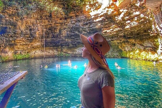 Cancun 1-Day Tour with Fenced View and Mayan Cenote - Chichen Itza: The Iconic Archaeological Site