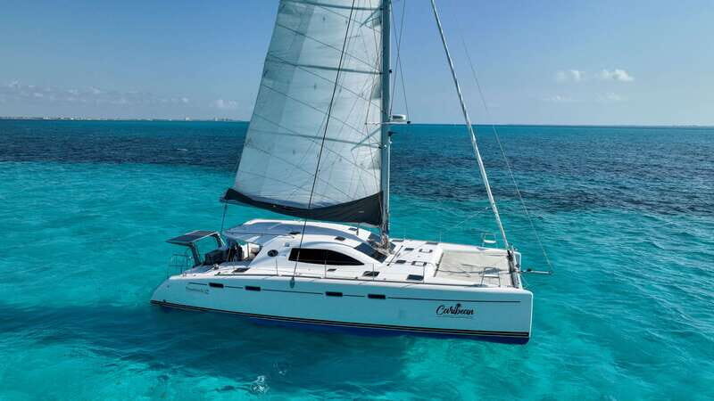 Cancun: Isla Mujeres Catamaran + Coco Bongo Show - Practical Details and Tips