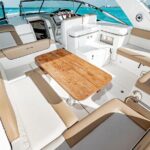Cancun Private Luxury 37ft Yacht for 12 people - The Experience of Comfort & Convenience