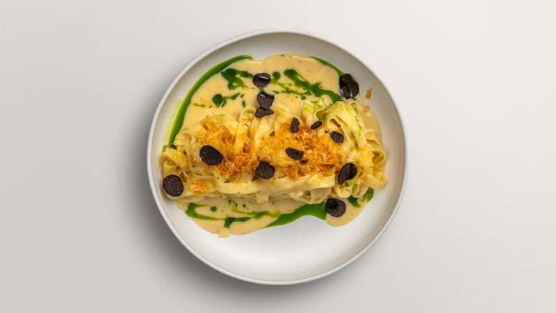 Candlelight dinner for two - Italian night in Berlin - The 3-Course Italian Menu: From Starters to Sweetness