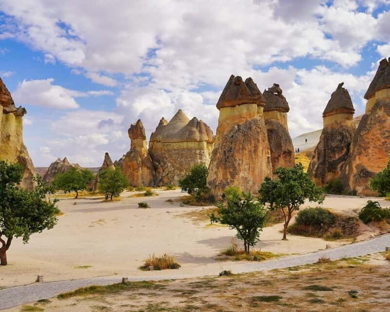Cappadocia: Red Tour with Lunch and Hotel Pickup - Why This Tour Works Well