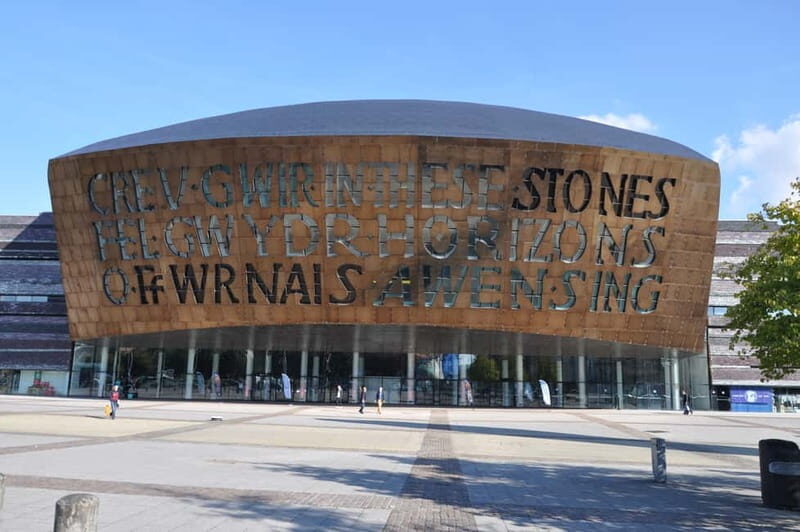 Cardiff Day Tour from London with Local Guide (Visit Wales) - Transportation and Comfort