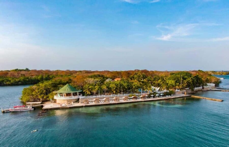 Cartagena: Private Island in Rosario Islands, Open Bar - What Makes This Tour Stand Out?