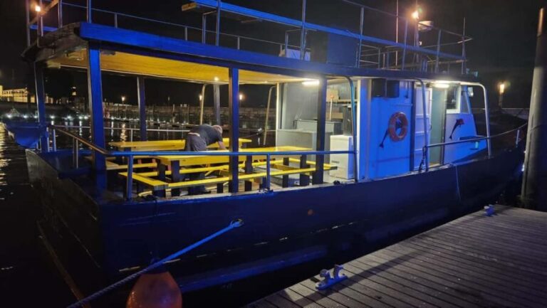 Cascais: Sunset Cruise to Lisbon with Open Bar - Why This Cruise Works Well