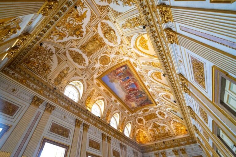 Caserta Royal Palace & Gardens Small Group Tour with Shuttle - What makes this tour stand out?
