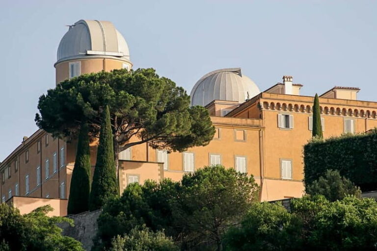 Castel Gandolfo: Papal Palace Entry Ticket and Audio Guide - Gardens: Moro and Secret Gardens  