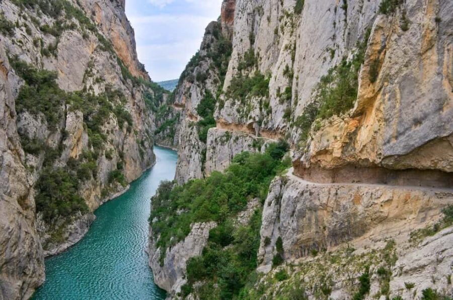 Catalonia: Mont-rebei Gorge Guided Hike with Transfer - What’s Included and What’s Not