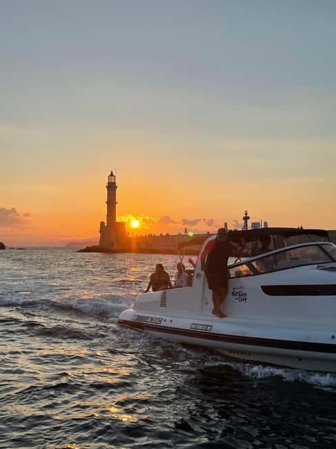 Catamaran Sunset Cruises - What Is Included, and What Costs Extra?