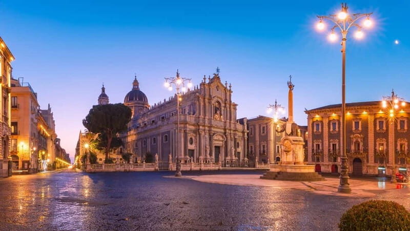 Catania Ghost Tour: Legends and Tastings Under Mount Etna - Exploring Catania’s Haunted Streets and Legends